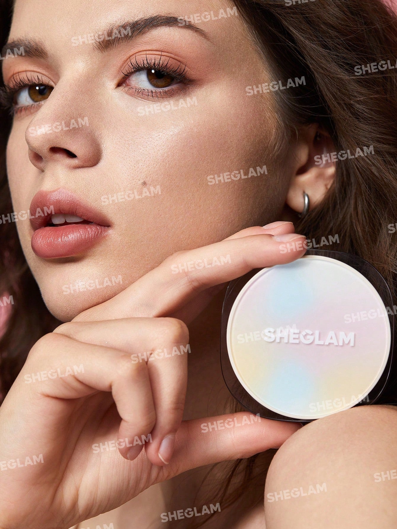 Polvo suelto Radiance Ring 3-In-1 Correcting Setting Powder - SHEGLAM